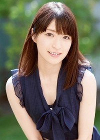 比嘉まりあ