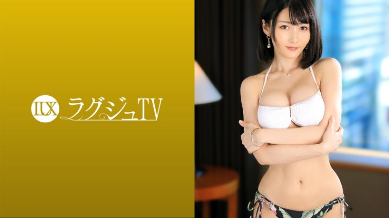 259LUXU-1509 ラグジュTV 1492 吸い込まれそうな目が魅力的なオトナ可愛い三十路人妻がセックスレスに悩んだ末に思い切ってAV撮影！M気を擽る濃厚で激しいキスとピストン、首絞めに美しい顔は妖艶で淫乱なメスの表情へ変わり、刺激に飢えた体が大胆に反応する！