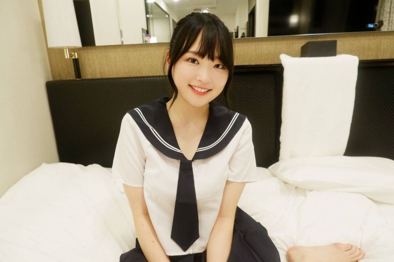 FC2-PPV-2686299 有著國寶級胸部、白皙F罩杯美乳靠鈔能力中出做愛！②回目