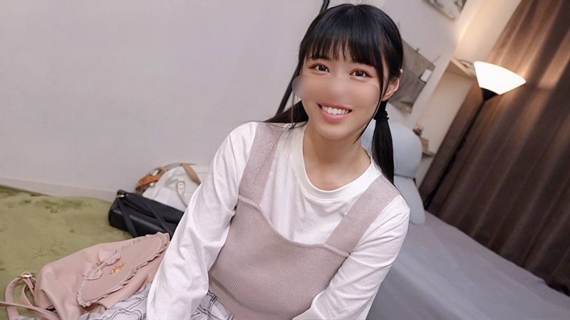FC2-PPV-4684566 剛成年的超可愛G罩杯黏液女神 乃乃 醬 大學個人拍攝的情色自拍師讓她上癮，無套中出，這年齡的她發出淫叫聲達到高潮，真正的性愛狂熱女