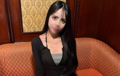 FC2-PPV-4702534 【無修正】【露臉】【中出】充滿異國情調的SSS級淑女，以及現在流行的御宅族風格，讓我們一起享受吧。