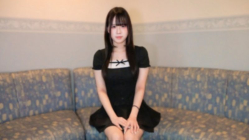 FC2-PPV-4781367 【無碼】地雷系？身高173cm，F罩杯美乳！腿也很長，是個身材超棒的美腿妹！白皙美肌也很棒⤴天真爛漫的性格，會認真地做你說的事情的順從女性！吞精 手擼 中出 ※特典高畫質