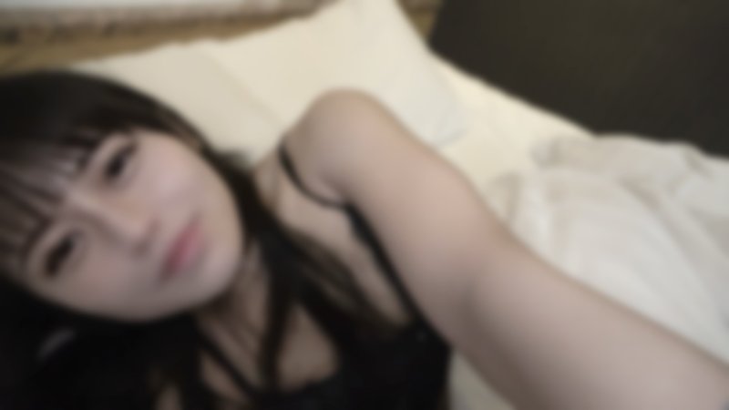 FC2-PPV-4804892 ※在SNS上流傳的./現.//.役/.地下偶像///獲得15萬個讚的男人所憧憬的國寶級身材濃厚中出♡敏感度良好的緊實淫穴大量潮吹的瞬間，收錄在奇蹟般的真實情色自拍獨家影像 #003