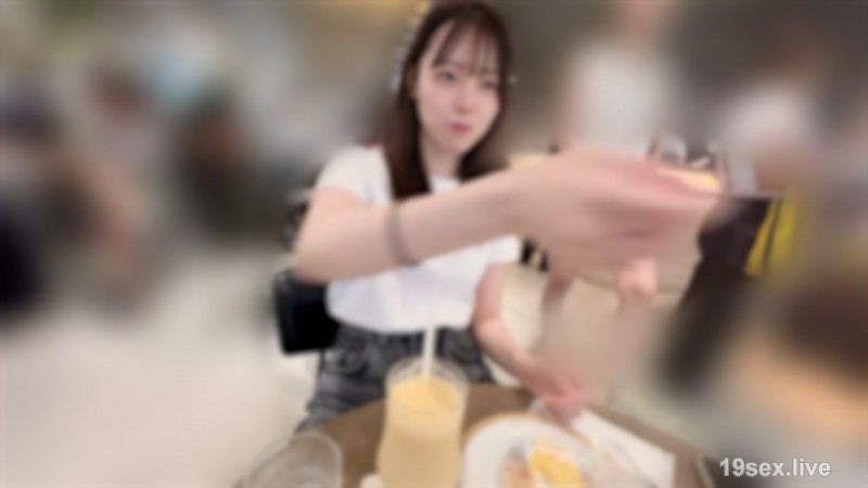 FC2-PPV-4805672 ※被發現就完蛋【銷毀案件】西野七瀨似的人妻級可愛女大生由衣醬。因為各種原因是最後的影片…。（請理解）溢出的潮吹和半內半外中出，懷孕不可避免…。