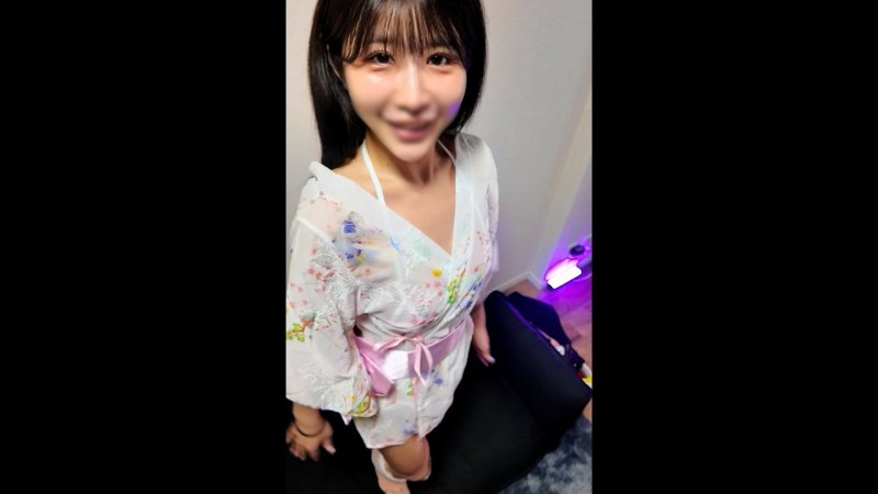 FC2-PPV-4924919 与像映美里的纤细酒廊小姐穿着浴衣，背德感MAX的中出PLAY