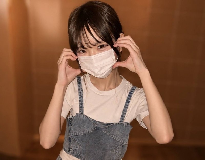 FC2-PPV-4926055 めちゃかわで清楚なちひろちゃんハメ撮りデビュー
