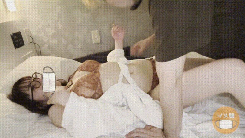 FC2-PPV-4736095 從接待小姐的神聖奉獻到無套插入真實SEX IMEDAMA FC2
