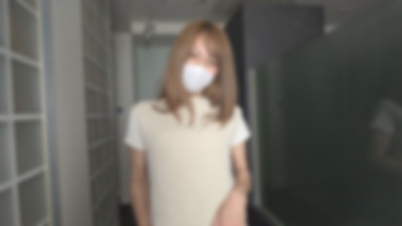 FC2-PPV-4938066 ♡7/21前半价【无码・完全素人】渴望被男人激烈地抱着，SEX依存的单身妈妈！追求强烈刺激与快感，却又充满爱心的可爱2OO！拉丝的小穴绝对不能错过！